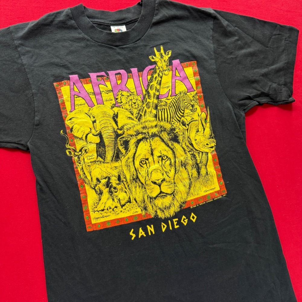Vintage 90s Fruit of the Loom San Diego Africa T Shirt Men M Black Single Stitch